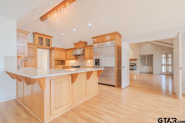 10 Elmwood St., Longview, TX 75604