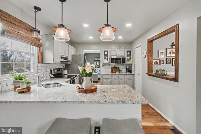 865 ELMWOOD CT, Westminster, MD 21158