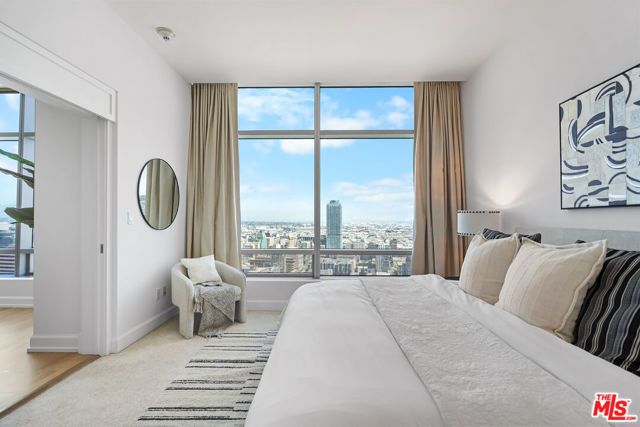 900 W OLYMPIC Boulevard 37E, Los Angeles, CA 90015
