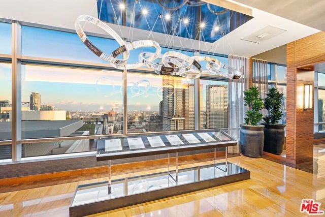 900 W OLYMPIC Boulevard 37E, Los Angeles, CA 90015