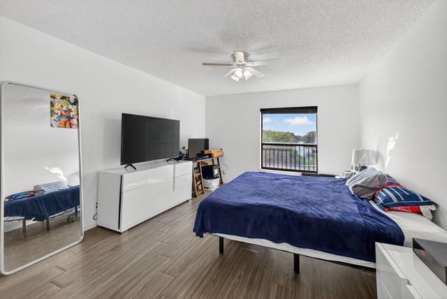 3000 NW 42nd Avenue B404, Coconut Creek, FL 33066