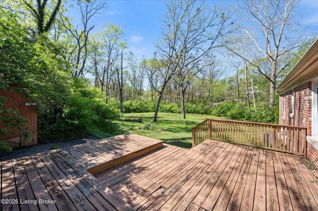 3301 Hunsinger Ln, Louisville, KY 40220
