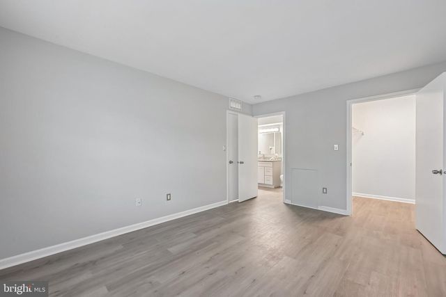 901-A WHARTON RD, Mount Laurel, NJ 08054