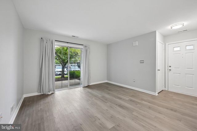 901-A WHARTON RD, Mount Laurel, NJ 08054