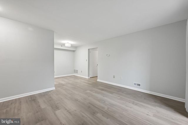 901-A WHARTON RD, Mount Laurel, NJ 08054
