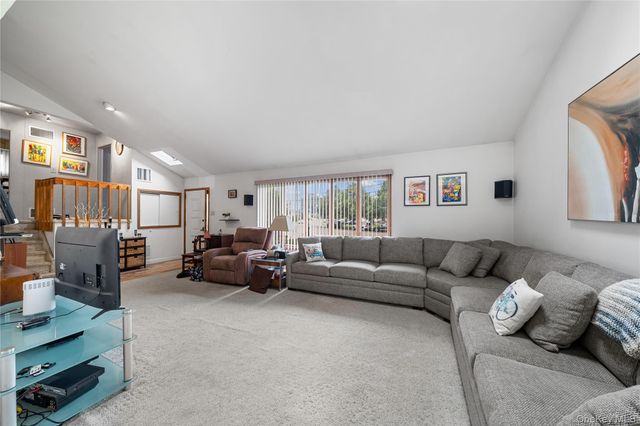 65 Elmtree Lane, Jericho, NY 11753