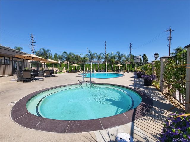 20652 Lassen Street 114, Chatsworth, CA 91311