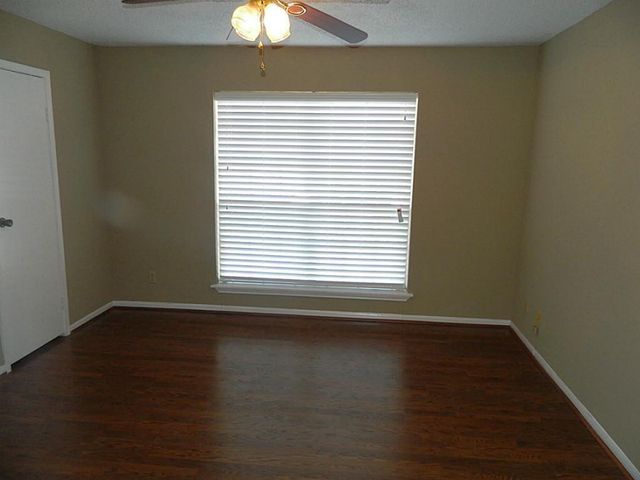 2120 El Paseo Street 2808, Houston, TX 77054
