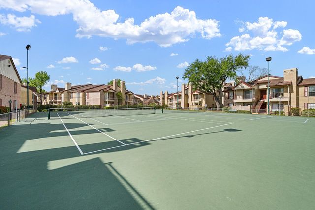 2120 El Paseo Street 2808, Houston, TX 77054