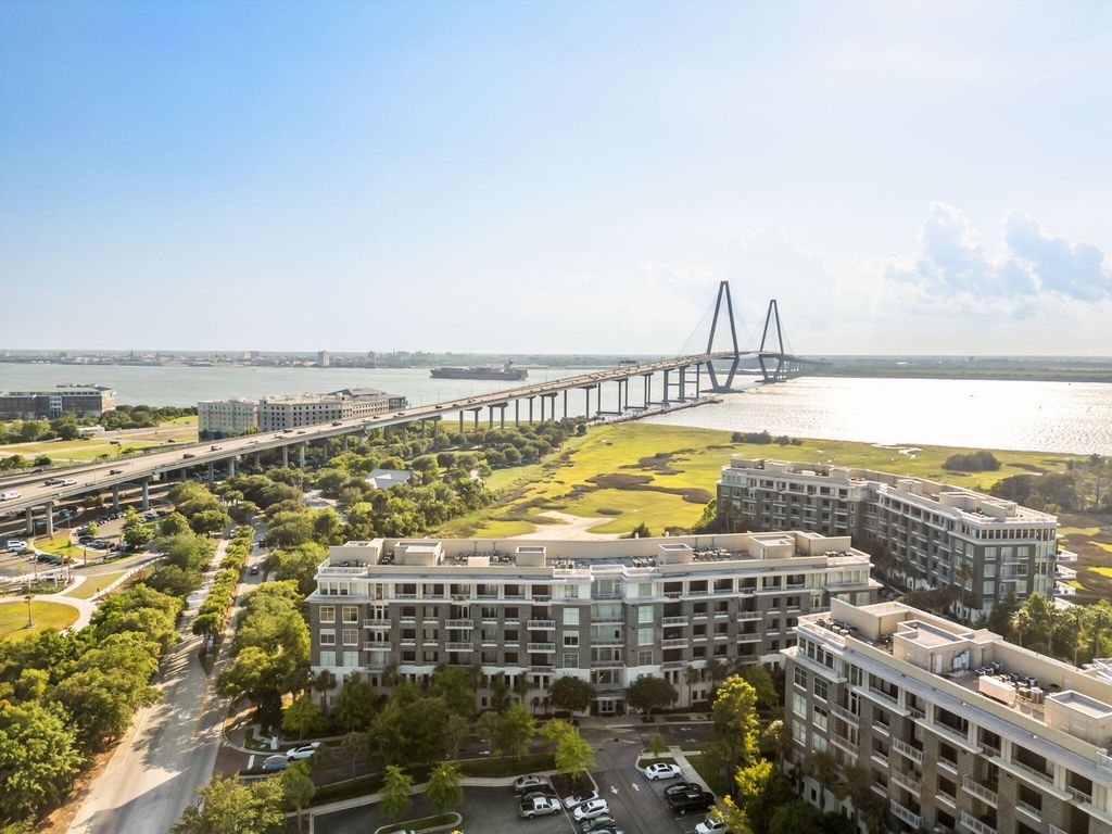 238 Cooper River Drive, Mount Pleasant, SC 29464
