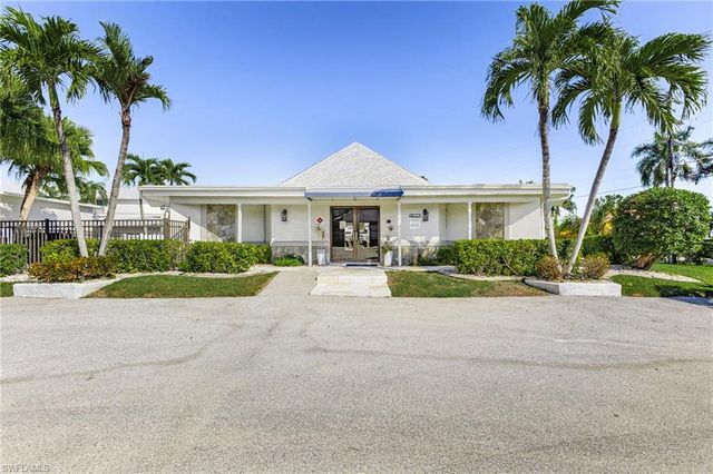 4244 SE 20th PL # 116, Cape Coral, FL 33904