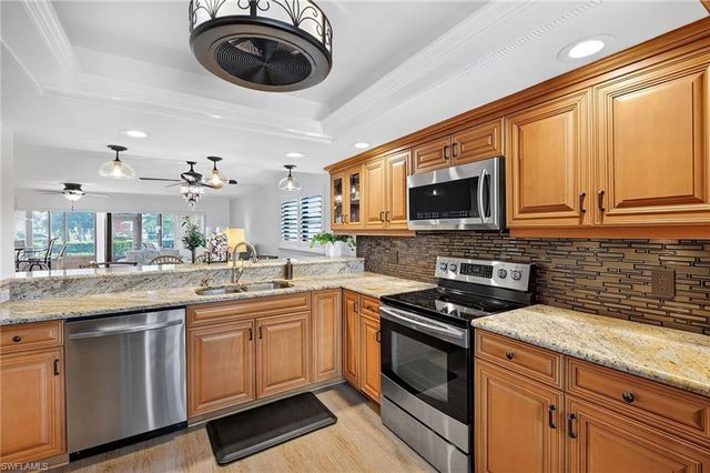 4244 SE 20th PL # 116, Cape Coral, FL 33904