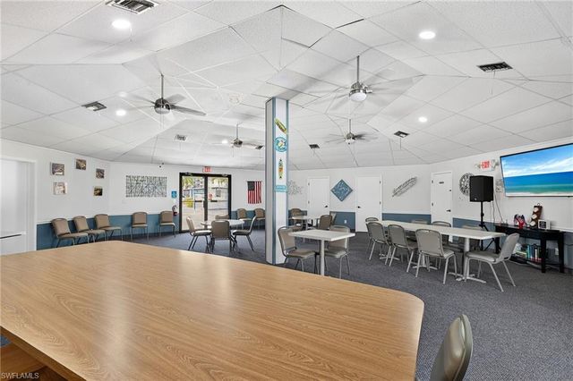 4244 SE 20th PL # 116, Cape Coral, FL 33904