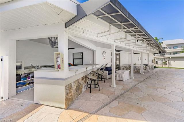 4244 SE 20th PL # 116, Cape Coral, FL 33904