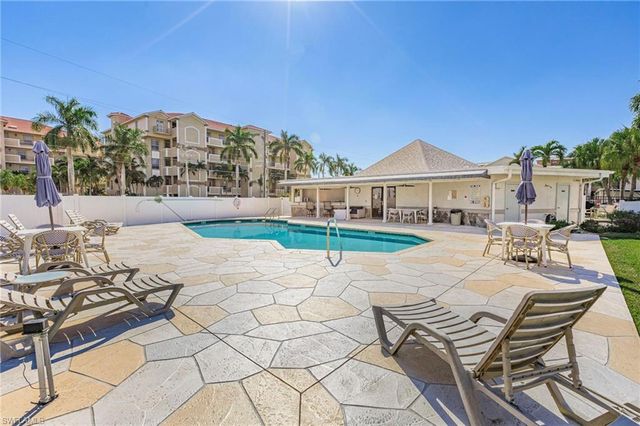 4244 SE 20th PL # 116, Cape Coral, FL 33904