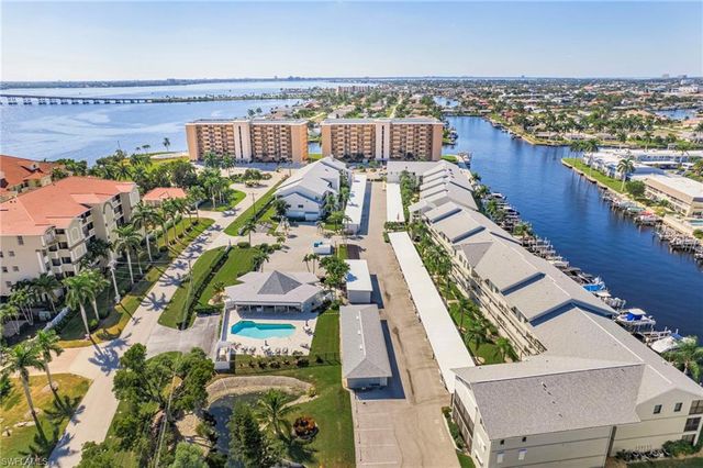 4244 SE 20th PL # 116, Cape Coral, FL 33904