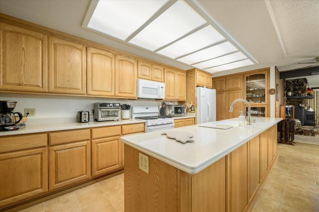 2608 Retirement Ln, Placerville, CA 95667