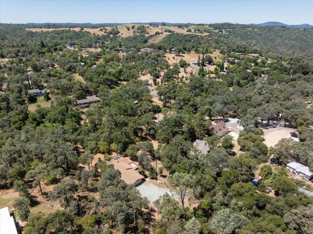 2608 Retirement Ln, Placerville, CA 95667
