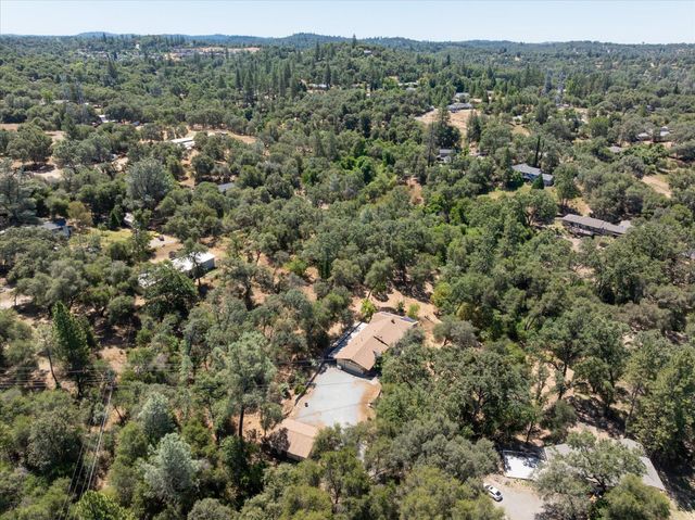 2608 Retirement Ln, Placerville, CA 95667