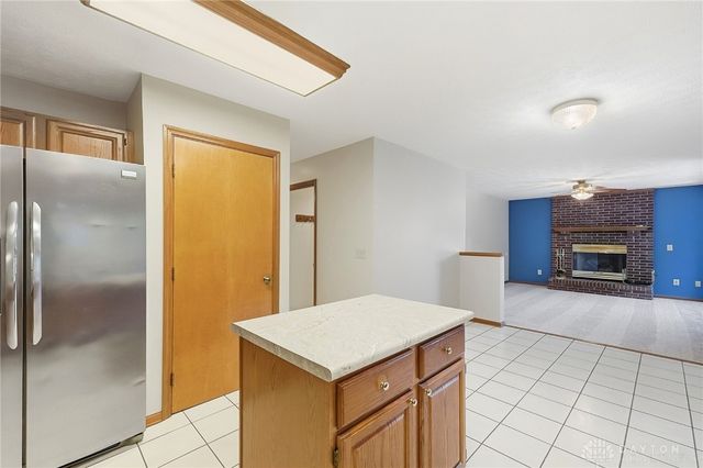 270 Lakeside Drive, Springboro, OH 45066