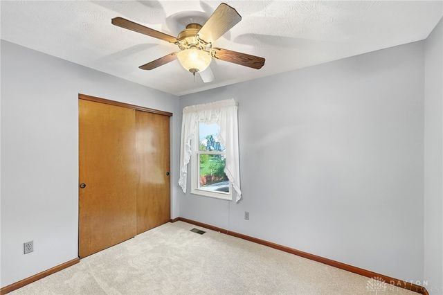 270 Lakeside Drive, Springboro, OH 45066