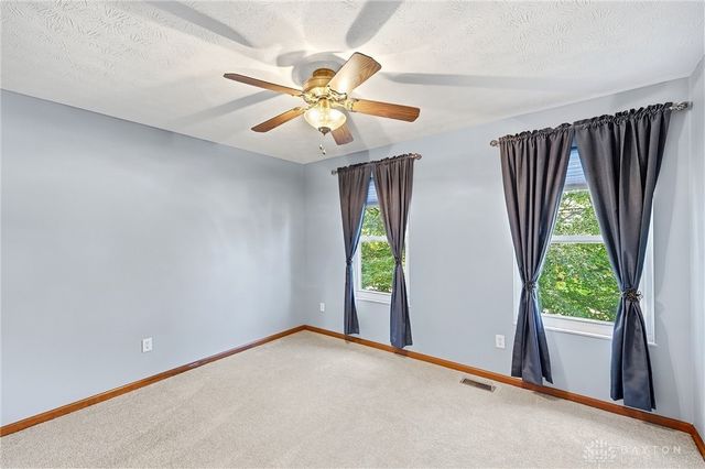 270 Lakeside Drive, Springboro, OH 45066