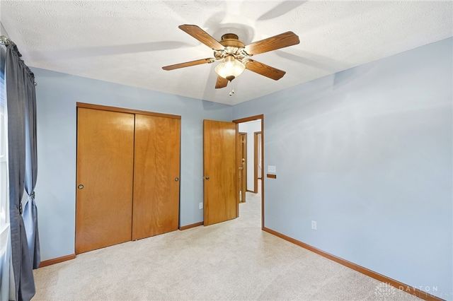 270 Lakeside Drive, Springboro, OH 45066