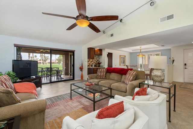 122 Presidio Place, Palm Desert, CA 92260