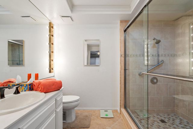 122 Presidio Place, Palm Desert, CA 92260