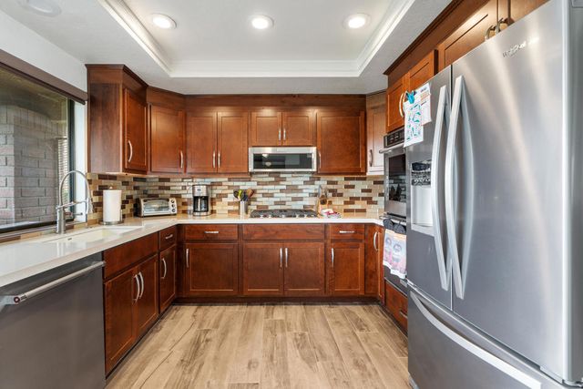 122 Presidio Place, Palm Desert, CA 92260