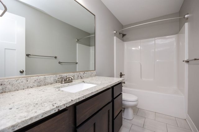 950 Cedar Street, Waukee, IA 50263