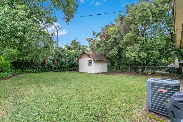 1700 FERRIS AVENUE, Orlando, FL 32803