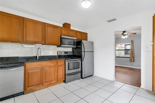 1700 FERRIS AVENUE, Orlando, FL 32803