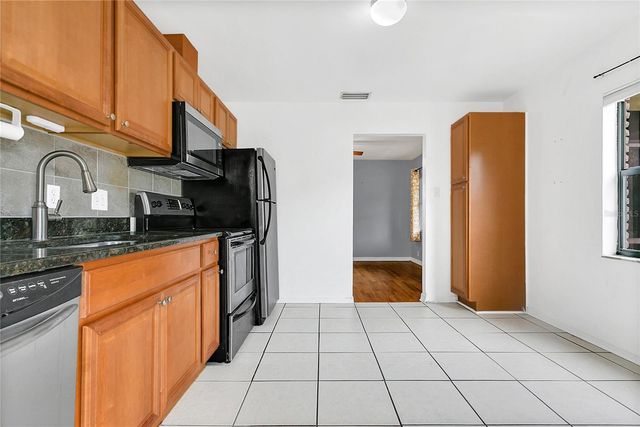 1700 FERRIS AVENUE, Orlando, FL 32803