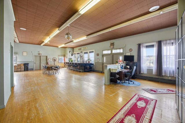 1 Merit Court, Brooklyn, NY 11229