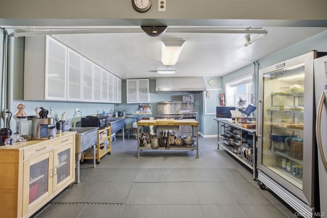 1 Merit Court, Brooklyn, NY 11229