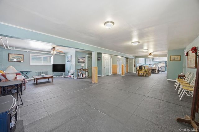 1 Merit Court, Brooklyn, NY 11229