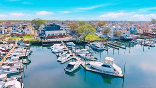 1 Merit Court, Brooklyn, NY 11229