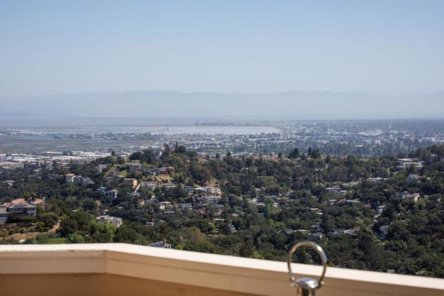 5 Poppy Lane, San Carlos, CA 94070