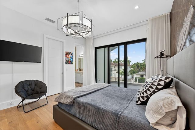 785 NE 70th Street, Boca Raton, FL 33487