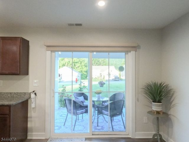 18 Lam Drive, Hardyston Twp., NJ 07419