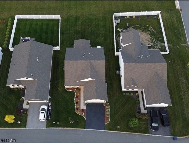 18 Lam Drive, Hardyston Twp., NJ 07419