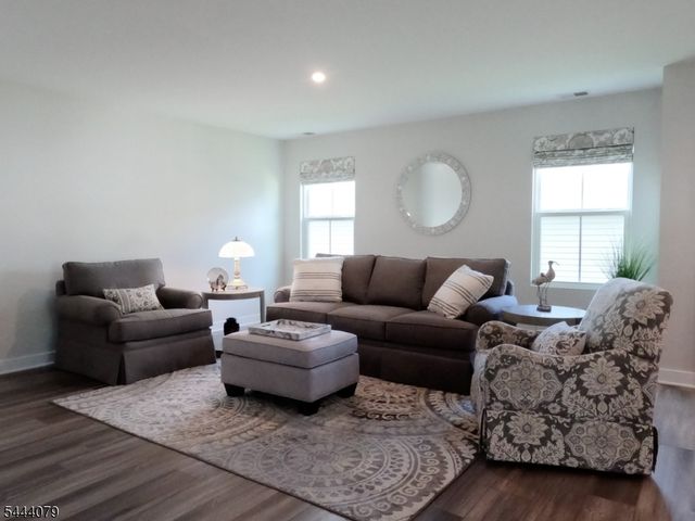 18 Lam Drive, Hardyston Twp., NJ 07419