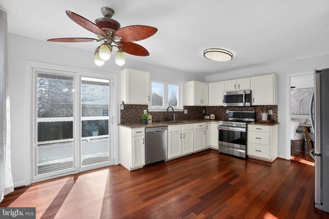 2502 18TH ST NE, Washington, DC 20018