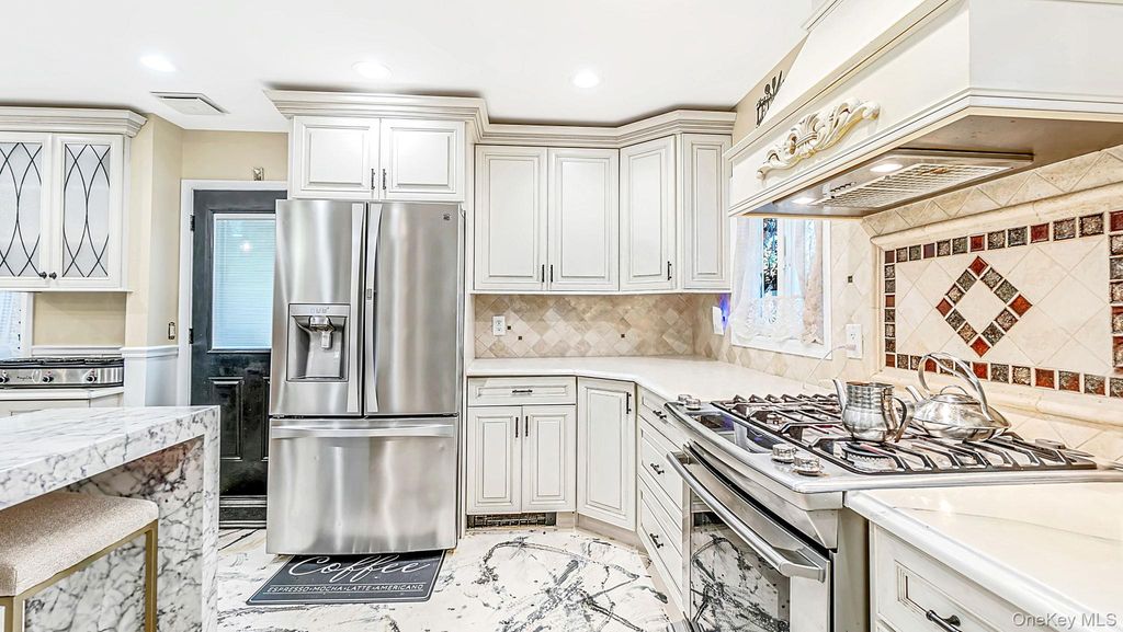 26 Glen Lane, Kings Park, NY 11754 — photo 5