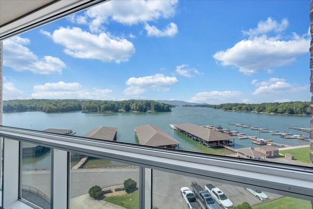 1273 Graves Harbor Trl Apt 347, Huddleston, VA 24104