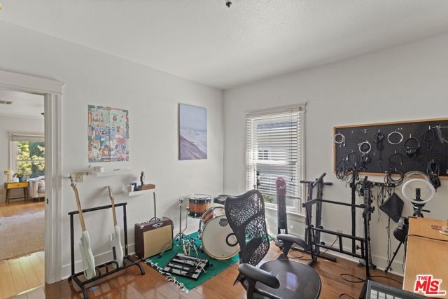 1348 Kellam Avenue, Los Angeles, CA 90026