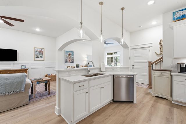 2096 Leamington Ln, Murfreesboro, TN 37130