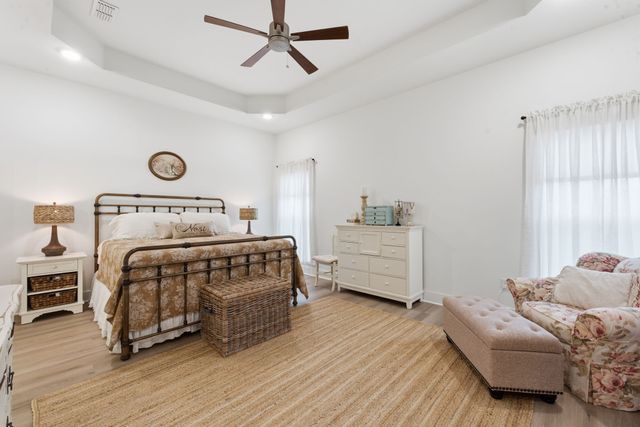 2096 Leamington Ln, Murfreesboro, TN 37130