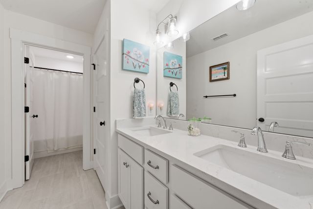 2096 Leamington Ln, Murfreesboro, TN 37130